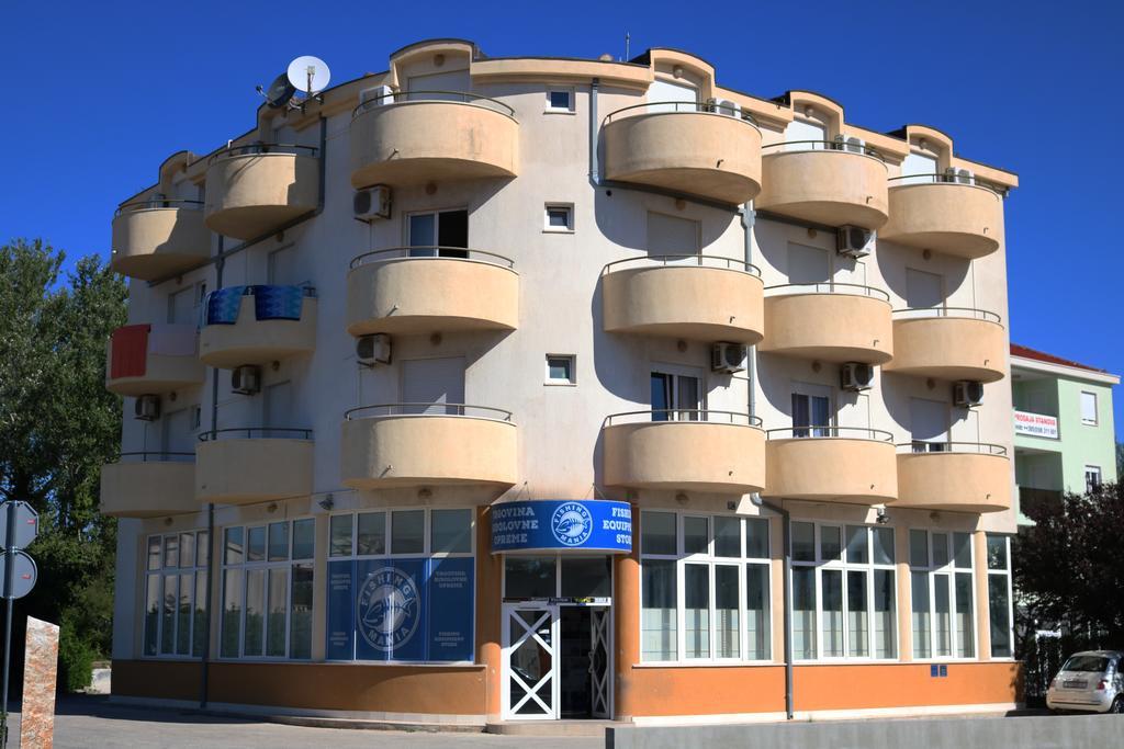 Guest House Ivo Stobrec Bagian luar foto